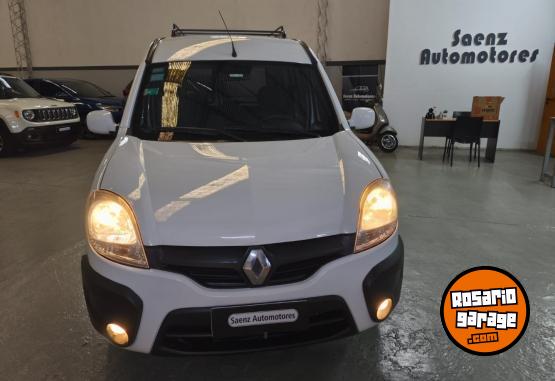 Utilitarios - Renault KANGOO AUTENTIQUE FULL AS 2018 Nafta 95000Km - En Venta