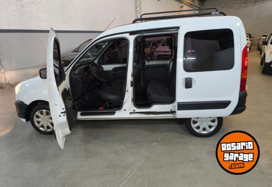 Utilitarios - Renault KANGOO AUTENTIQUE FULL AS 2018 Nafta 95000Km - En Venta