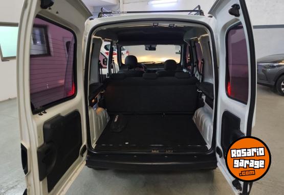 Utilitarios - Renault KANGOO AUTENTIQUE FULL AS 2018 Nafta 95000Km - En Venta