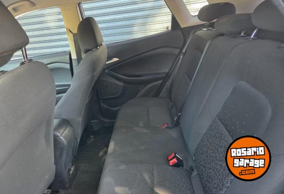 Autos - Chevrolet Tracker 2020 Nafta 102000Km - En Venta