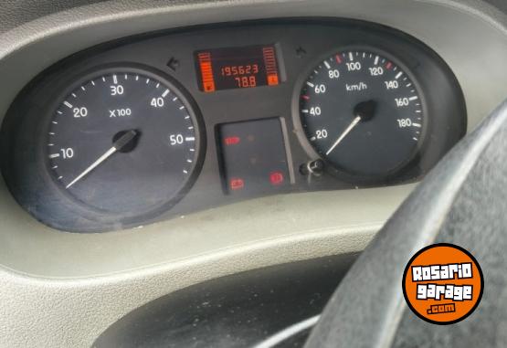 Utilitarios - Renault Master 2012 Diesel 195000Km - En Venta