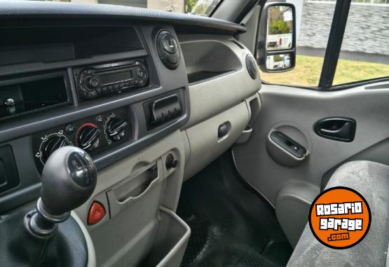 Utilitarios - Renault Master 2012 Diesel 195000Km - En Venta