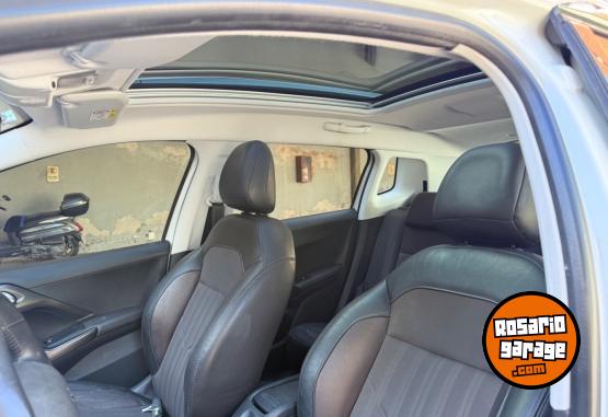 Autos - Peugeot 2008 2016 Nafta 102000Km - En Venta