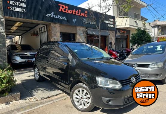 Autos - Volkswagen FOX 1.6 CONFORTLINE 2012 GNC 162000Km - En Venta
