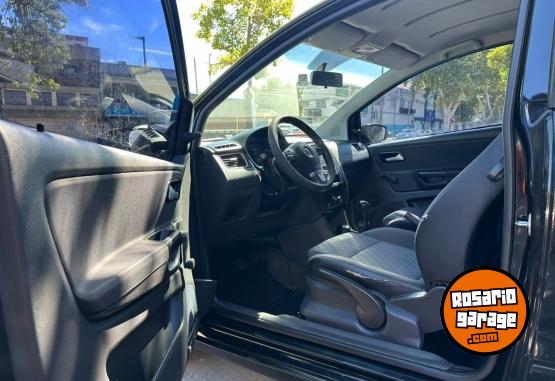 Autos - Volkswagen FOX 1.6 CONFORTLINE 2012 GNC 162000Km - En Venta