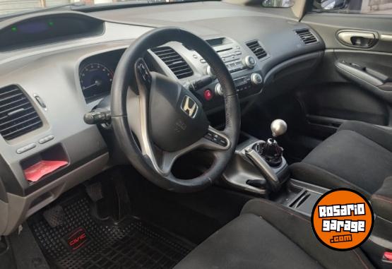 Autos - Honda CIVIC EXS 2008 Nafta 200000Km - En Venta