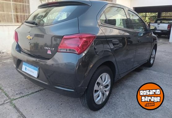Autos - Chevrolet Onix 1.4 LT 2017 Nafta 65000Km - En Venta