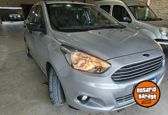 Autos - Ford Ka 2017 GNC 145000Km - En Venta