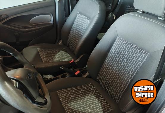 Autos - Ford Ka 2017 GNC 145000Km - En Venta