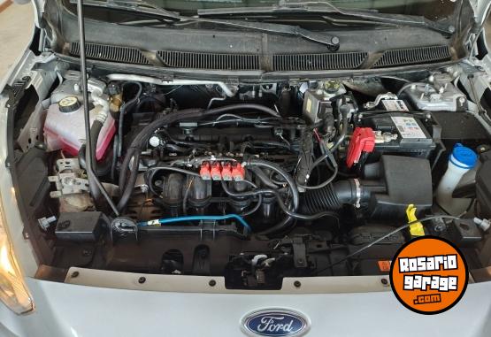 Autos - Ford Ka 2017 GNC 145000Km - En Venta