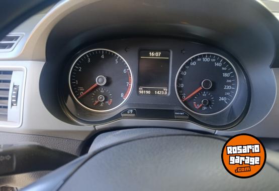 Autos - Volkswagen Suran Trendline 2016 GNC 98000Km - En Venta