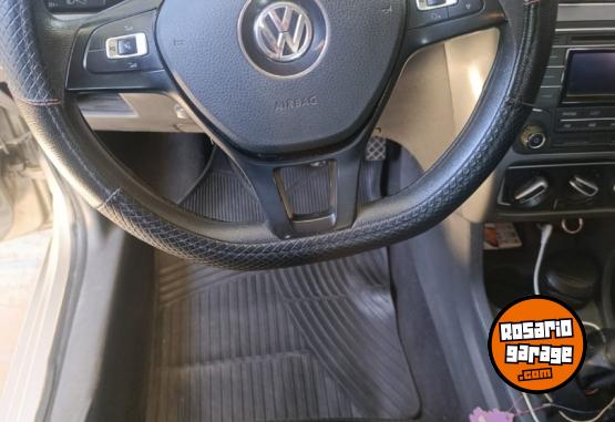 Autos - Volkswagen Suran Trendline 2016 GNC 98000Km - En Venta