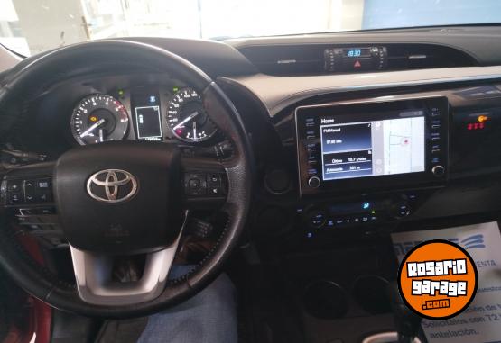 Camionetas - Toyota HILUX SRV AT 4X2 2022 Diesel 129900Km - En Venta