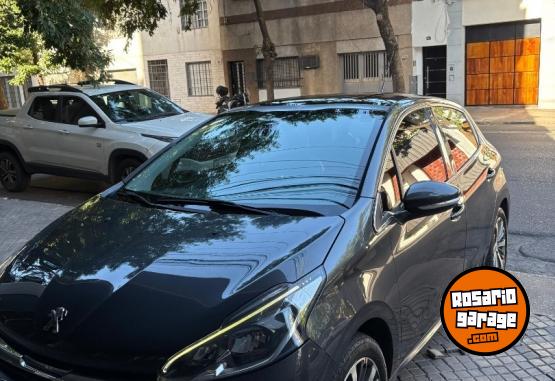 Autos - Peugeot 208 Feline tiptronic 2018 Nafta 79000Km - En Venta