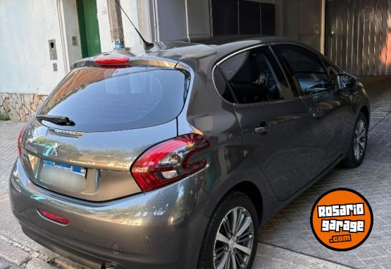 Autos - Peugeot 208 Feline tiptronic 2018 Nafta 79000Km - En Venta