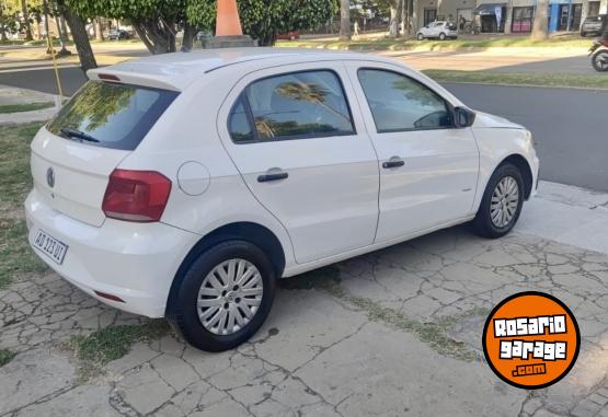 Autos - Volkswagen Gol trend 2019 Nafta 120000Km - En Venta