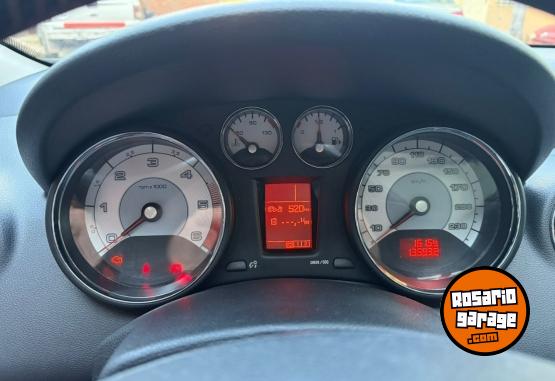 Autos - Peugeot PEUGEOT 308 FELINE HDI 2017 Diesel 136000Km - En Venta