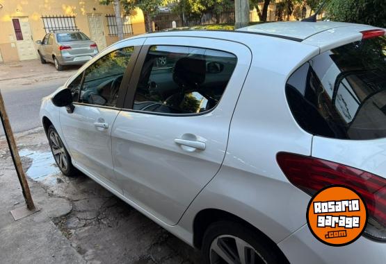 Autos - Peugeot PEUGEOT 308 FELINE HDI 2017 Diesel 136000Km - En Venta