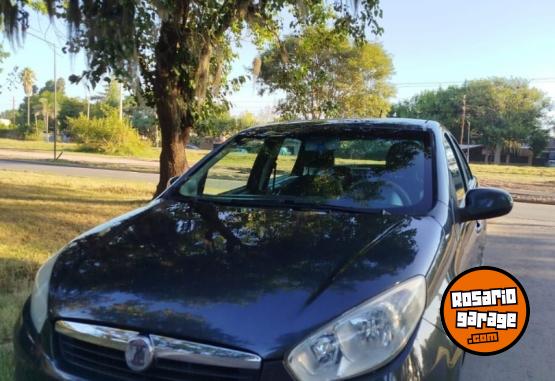 Autos - Fiat GRAND SIENA 2013 Nafta 214000Km - En Venta