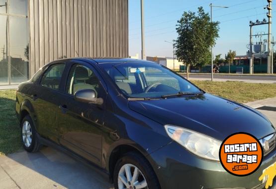 Autos - Fiat GRAND SIENA 2013 Nafta 214000Km - En Venta