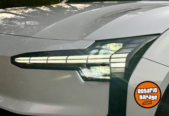 Autos - Volvo EX 30 Core 2025 Electrico / Hibrido 6000Km - En Venta