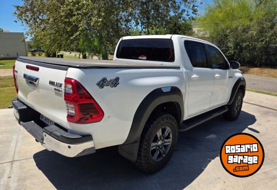Camionetas - Toyota Hilux 2022 Diesel 97500Km - En Venta