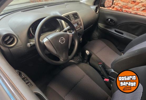 Autos - Nissan March 2017 Nafta 71000Km - En Venta