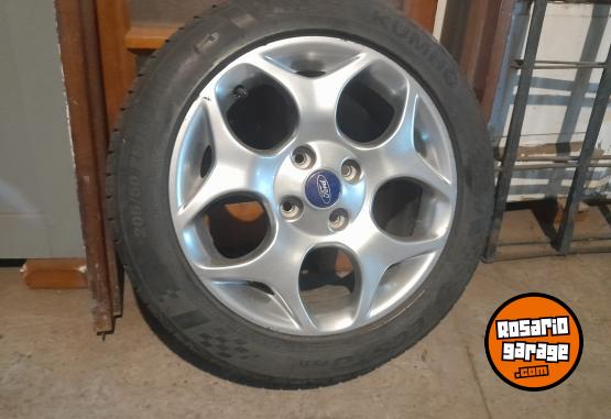 Autos - Ford Kenetic 2011 Nafta 111111Km - En Venta