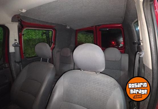 Utilitarios - Peugeot Partner Confort 2013 GNC 124000Km - En Venta