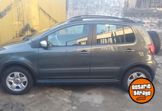 Autos - Volkswagen Crossfox 2014 GNC 143000Km - En Venta