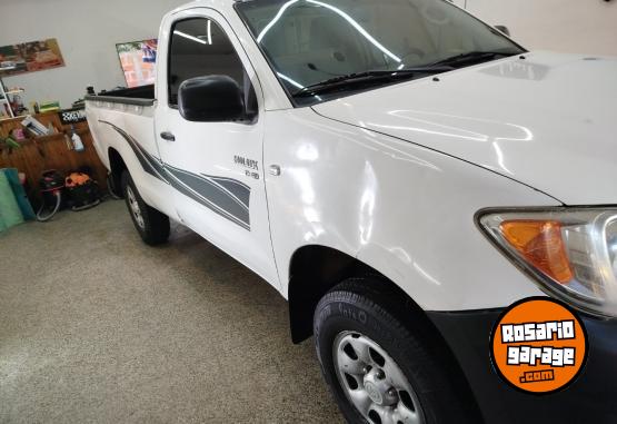 Camionetas - Toyota Hilux 4x2 cab. Simple 2011 Diesel 256000Km - En Venta