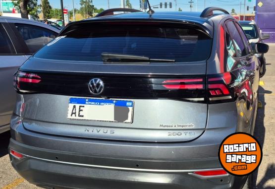 Autos - Volkswagen Nivus 2020 Nafta 76000Km - En Venta