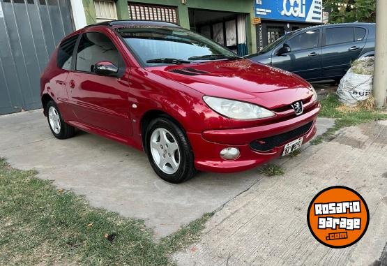 Autos - Peugeot 206 2005 Nafta 199000Km - En Venta