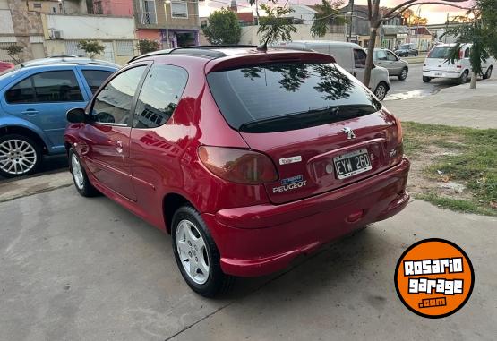 Autos - Peugeot 206 2005 Nafta 199000Km - En Venta