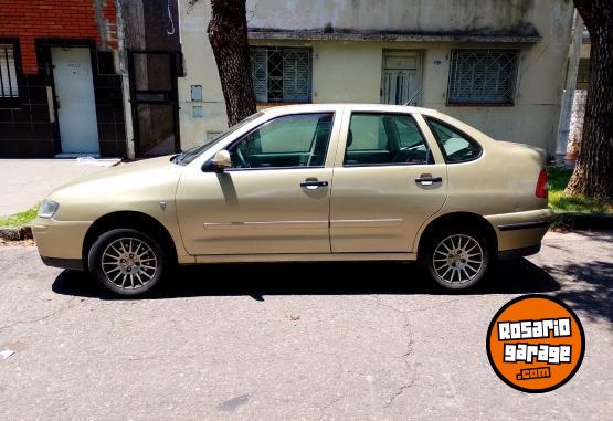 Autos - Volkswagen Polo 1,9 sd 2005 Diesel 111111Km - En Venta