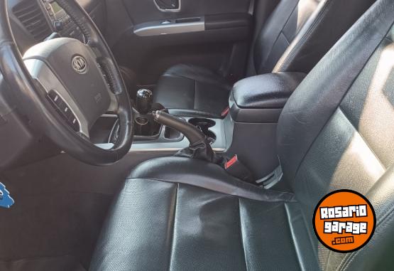 Camionetas - Kia Sorento 2.5 CRDI 4x4 2008 Diesel 191000Km - En Venta