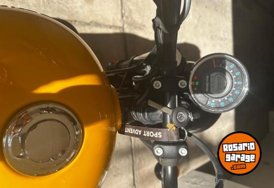 Motos - Royal Enfield Meteor 350 2024 Nafta 6700Km - En Venta