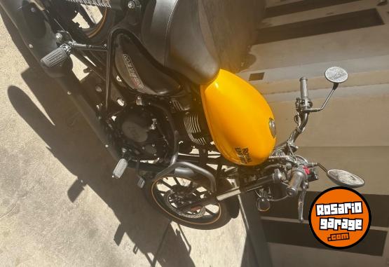 Motos - Royal Enfield Meteor 350 2024 Nafta 6700Km - En Venta