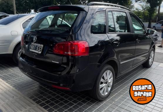 Autos - Volkswagen SURAN 2011 Nafta 87000Km - En Venta