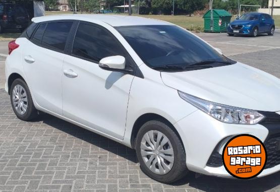 Autos - Toyota Yaris xs 2025 Nafta 10000Km - En Venta