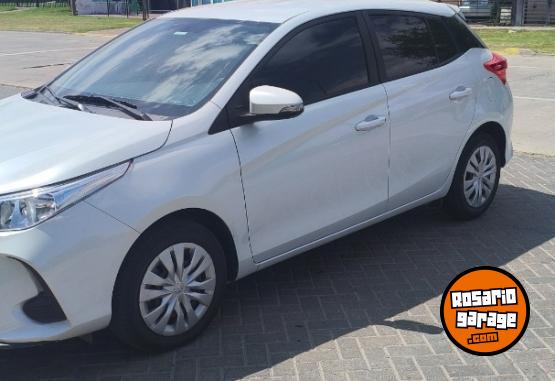 Autos - Toyota Yaris xs 2025 Nafta 10000Km - En Venta