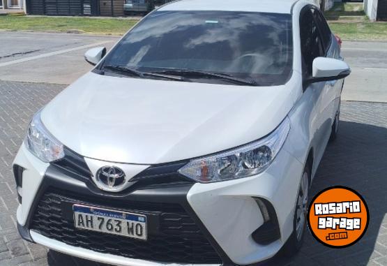 Autos - Toyota Yaris xs 2025 Nafta 10000Km - En Venta