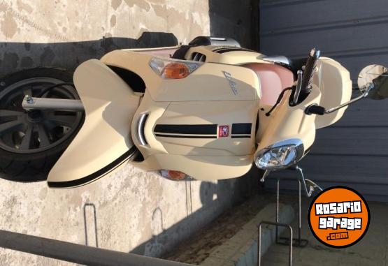 Motos - Kymco Like 125 2023 Nafta 5000Km - En Venta