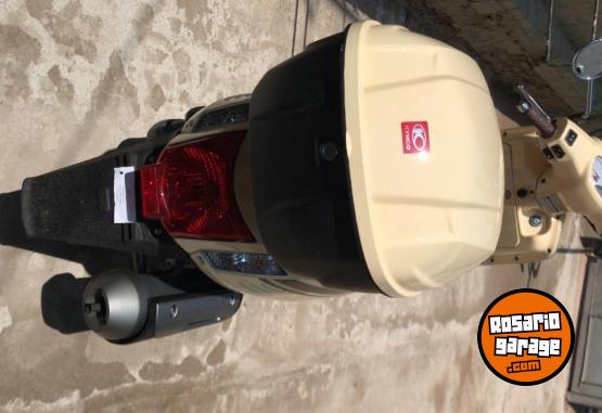 Motos - Kymco Like 125 2023 Nafta 5000Km - En Venta