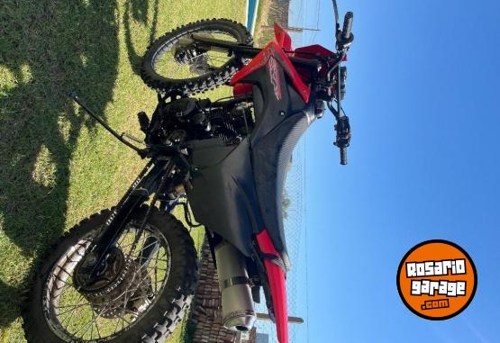 Motos - Motomel Skua 250cc 2012 Nafta 111Km - En Venta