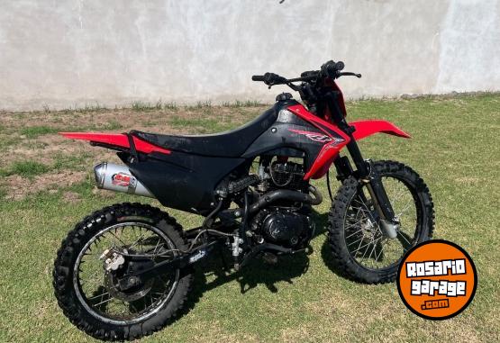 Motos - Motomel Skua 250cc 2012 Nafta 111Km - En Venta