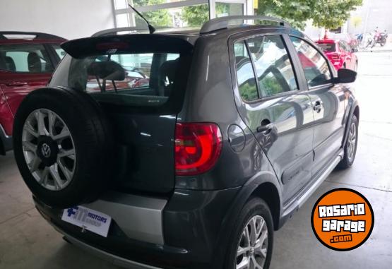 Autos - Volkswagen CrossFox Highline 2011 Nafta 115000Km - En Venta