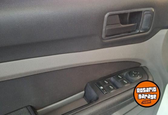 Autos - Ford Focus 2012 GNC 176000Km - En Venta