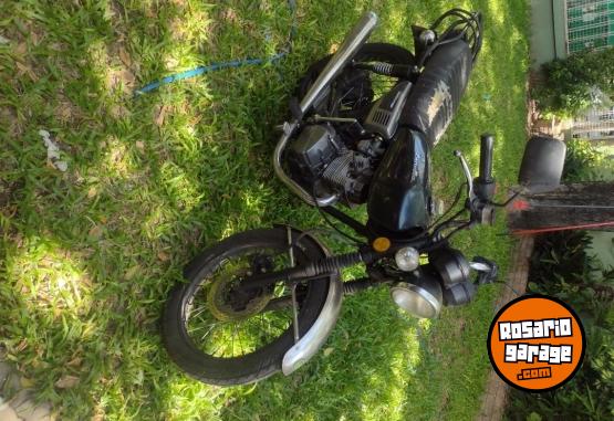 Motos - Zanella Sapucay 150 2018 Nafta 28000Km - En Venta