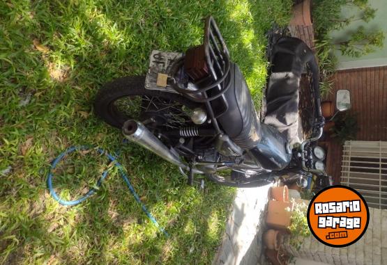 Motos - Zanella Sapucay 150 2018 Nafta 28000Km - En Venta